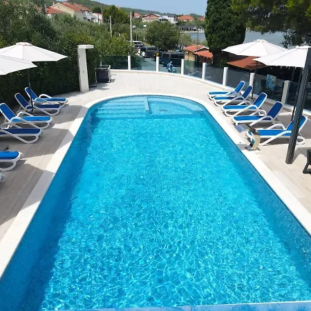 Two Bedroom Sea View * Mrljane