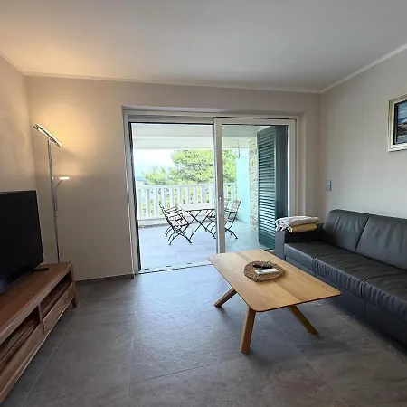 Two Bedroom Sea View Apartment *